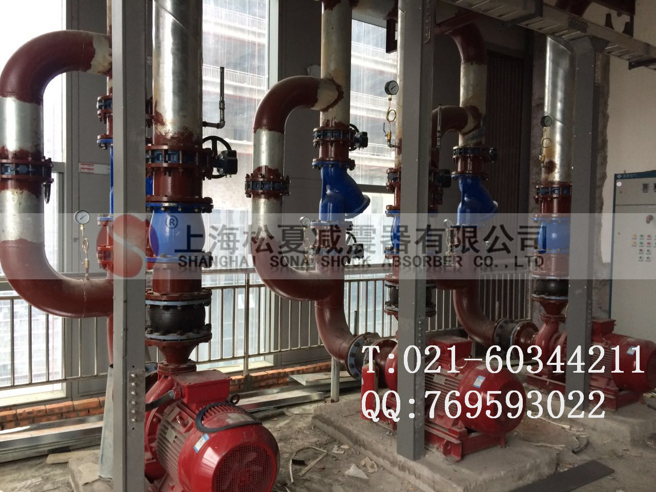 ?？松梨诿摎鈾C采用上海松夏橡膠接頭